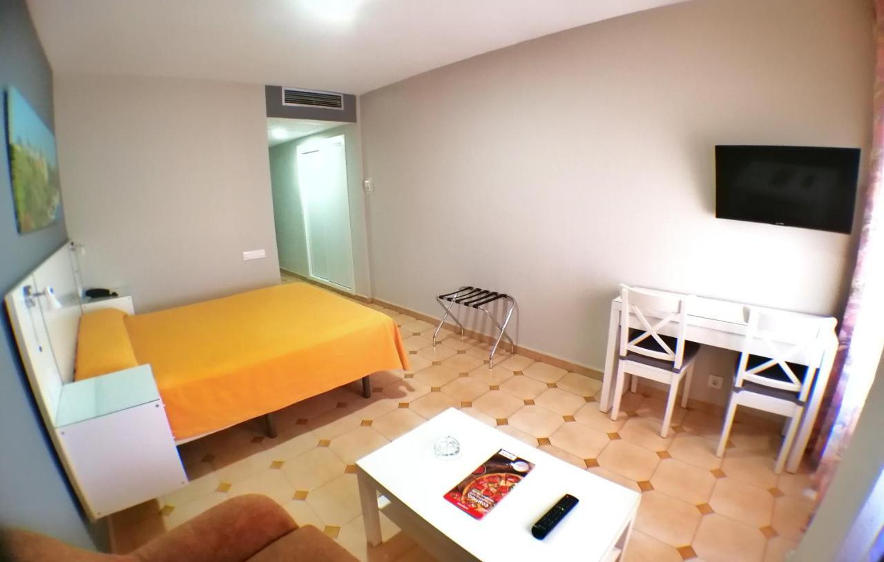 Apartamentos Resitur Sevilla Dış mekan fotoğraf