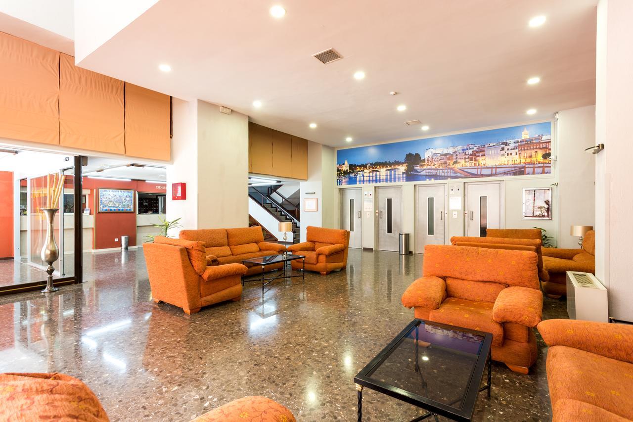 Apartamentos Resitur Sevilla Dış mekan fotoğraf