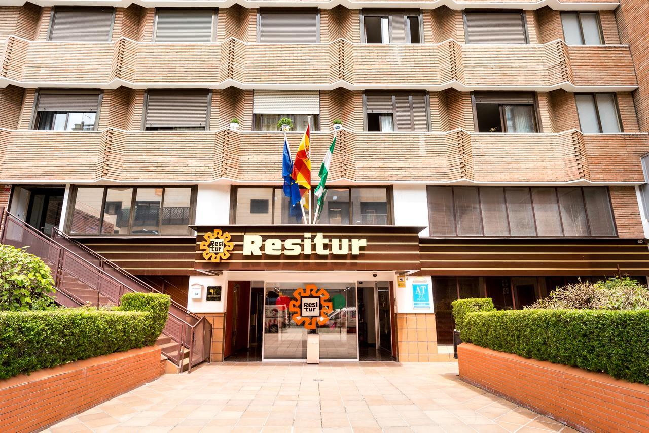 Apartamentos Resitur Sevilla Dış mekan fotoğraf